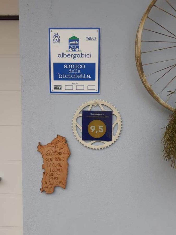 Casa Del Cicloturista Apartment Santadi ภายนอก รูปภาพ
