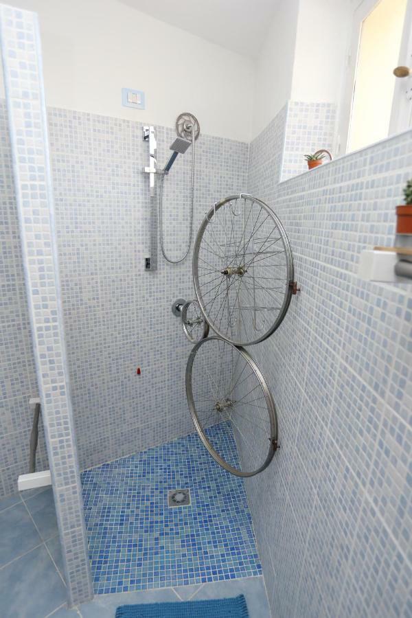 Casa Del Cicloturista Apartment Santadi ภายนอก รูปภาพ