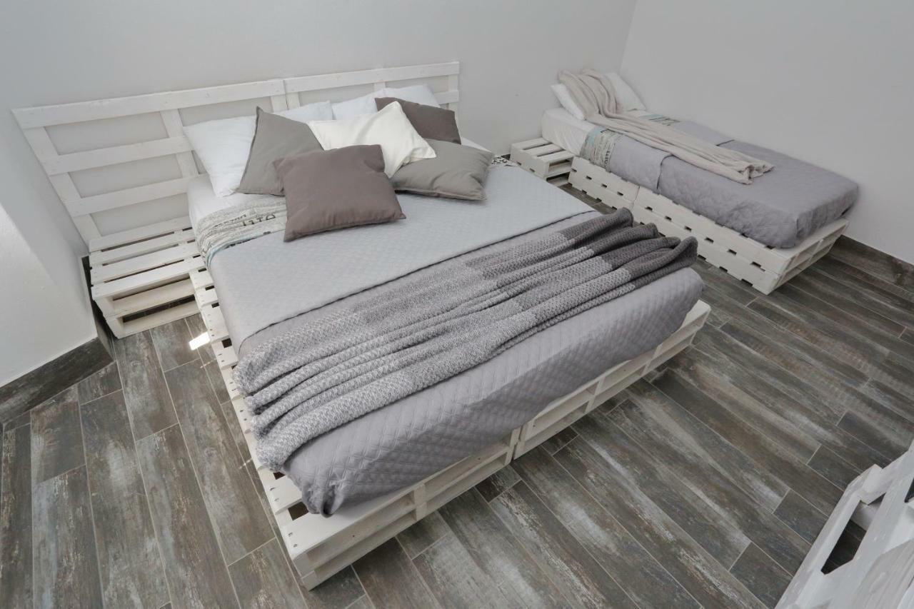 Casa Del Cicloturista Apartment Santadi ภายนอก รูปภาพ