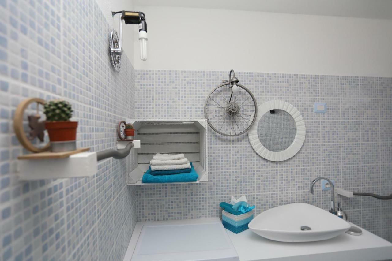 Casa Del Cicloturista Apartment Santadi ภายนอก รูปภาพ