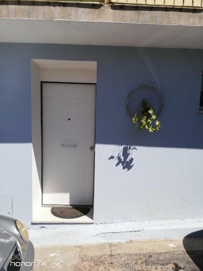 Casa Del Cicloturista Apartment Santadi ภายนอก รูปภาพ